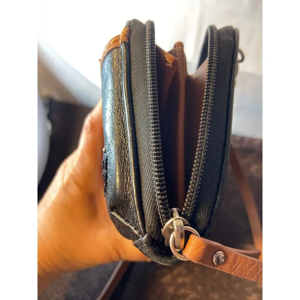 The‎ Sak, Iris crossbody, wristlet
